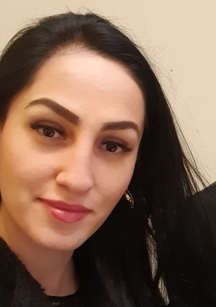 Monica W., 48y
